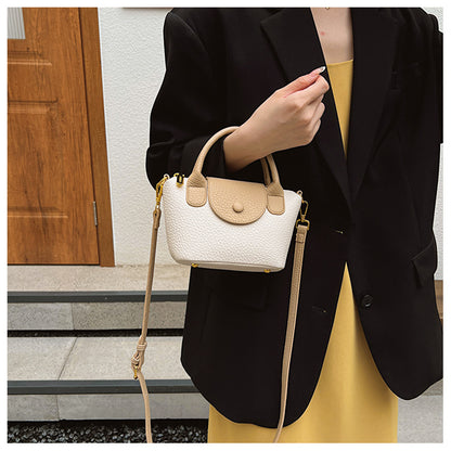 2025 new style trendy all-match crossbody bag fashionable contrast color portable bucket bag