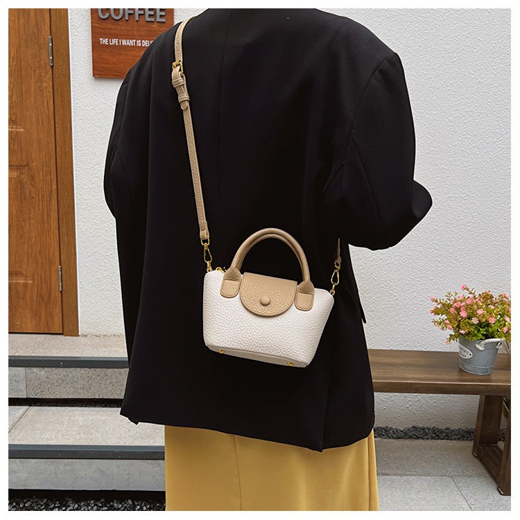 2025 new style trendy all-match crossbody bag fashionable contrast color portable bucket bag