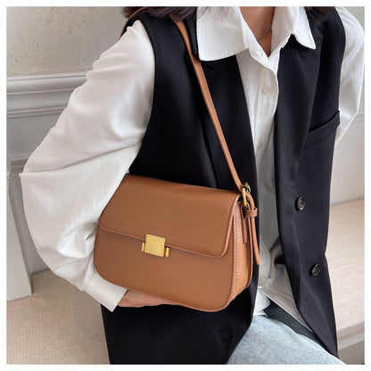 2025 new high-end shoulder and crossbody bag, popular small square bag