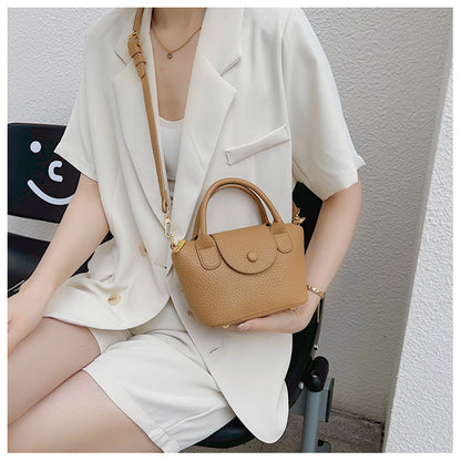 2025 new style trendy all-match crossbody bag fashionable contrast color portable bucket bag