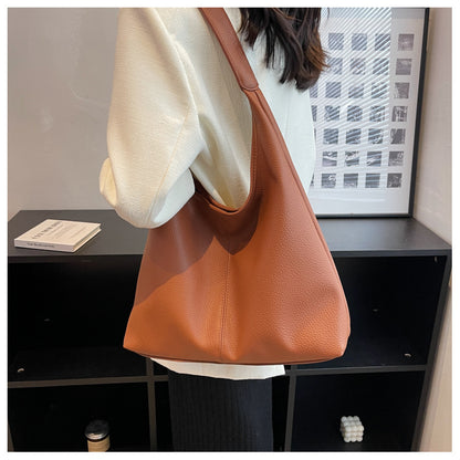 2025 new soft leather underarm shoulder bag mother-and-child bucket ladies' tote bag for work commuting