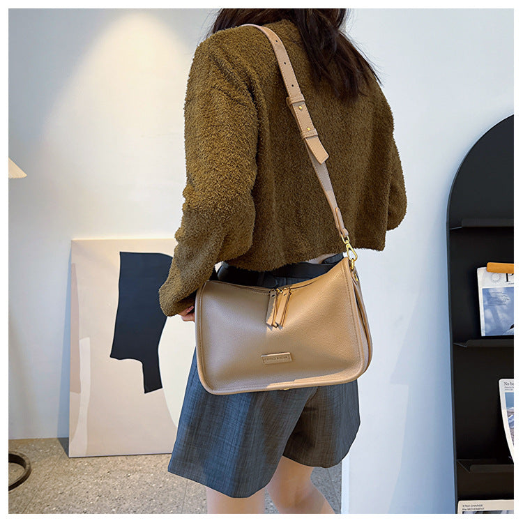 2025 new niche design casual shoulder underarm bag high-end versatile crossbody bag