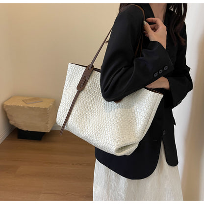 2025 new spring retro versatile shoulder underarm bag handbag tote bag