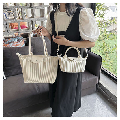 Pleated large capacity tote bag 2025 popular commuter handbag fashionable versatile shoulder large bag