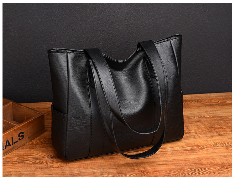 New women's bag, fashionable and versatile handbag, large capacity tote, shoulder and crossbody bag