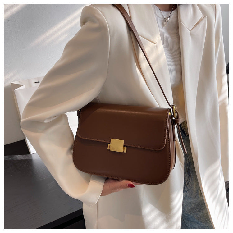 2025 new high-end shoulder and crossbody bag, popular small square bag