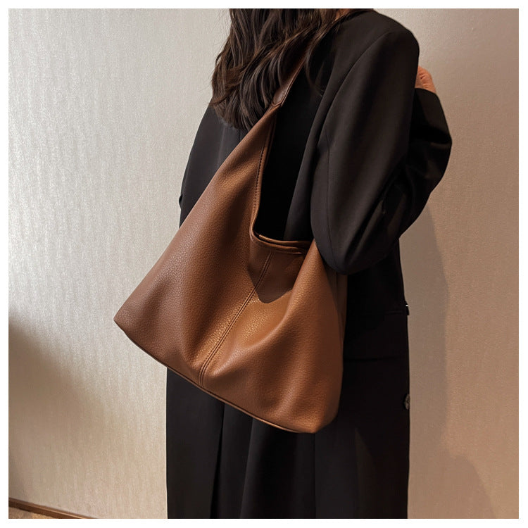 2025 new soft leather underarm shoulder bag mother-and-child bucket ladies' tote bag for work commuting