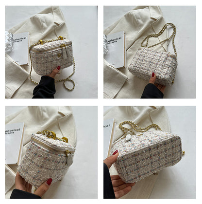 Woolen mini chain bag 2025 new niche design box bag autumn and winter versatile crossbody bag