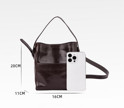 Bucket bag for women in autumn and winter, high-end niche design, top-layer vegetable tanned genuine cowhide shoulder and crossbody bag