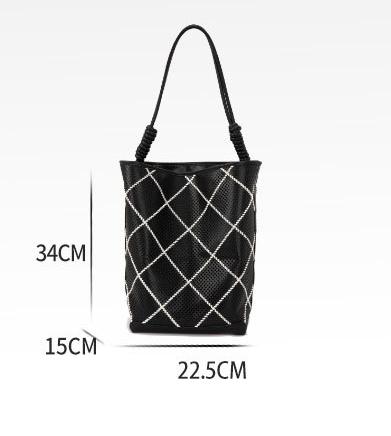 Bucket bag 2024 new single-shoulder crossbody niche large-capacity tote bag for women